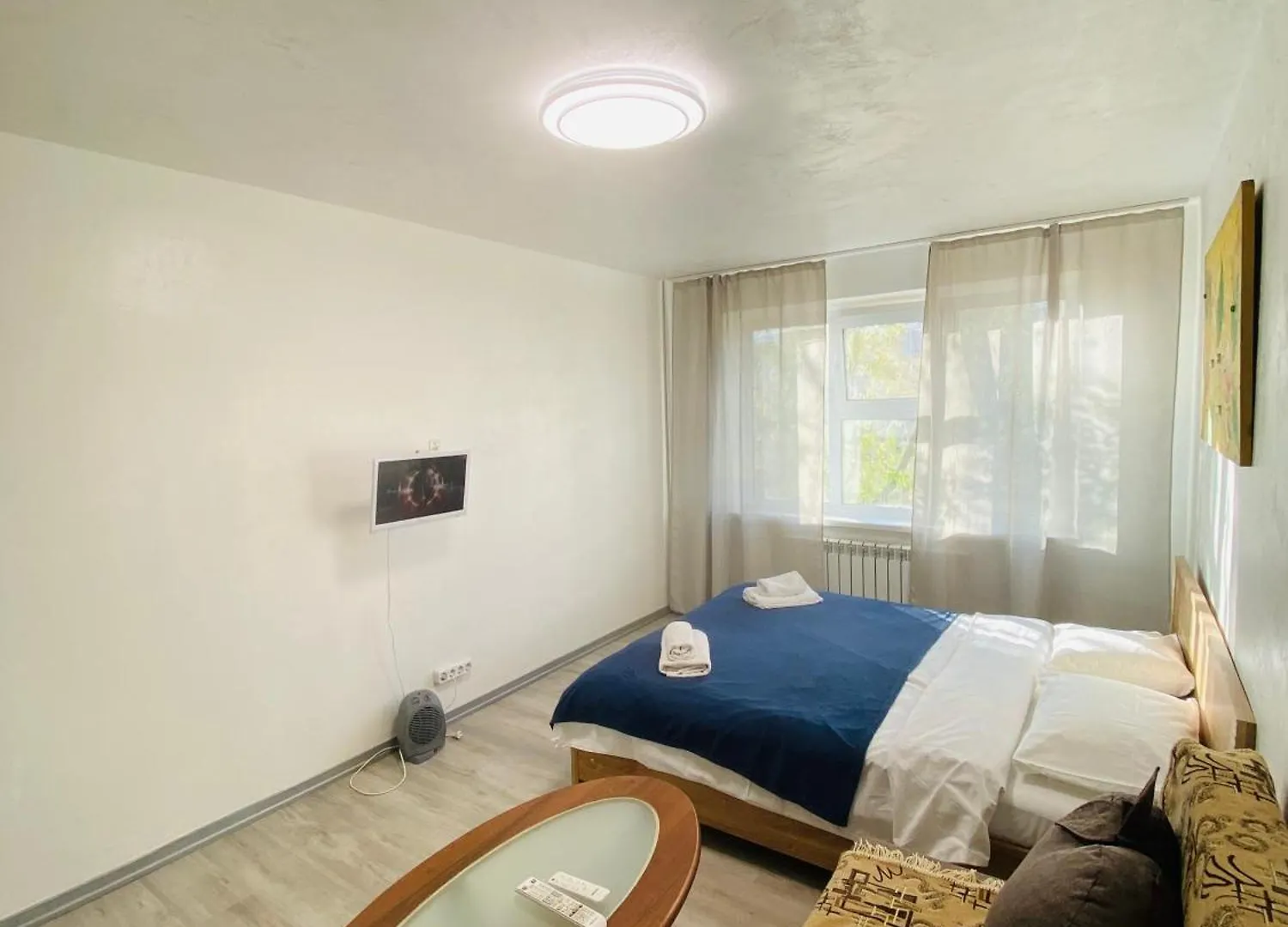 公寓 Real Home Apartments- Geroiv Dnipra Metro Station 基輔